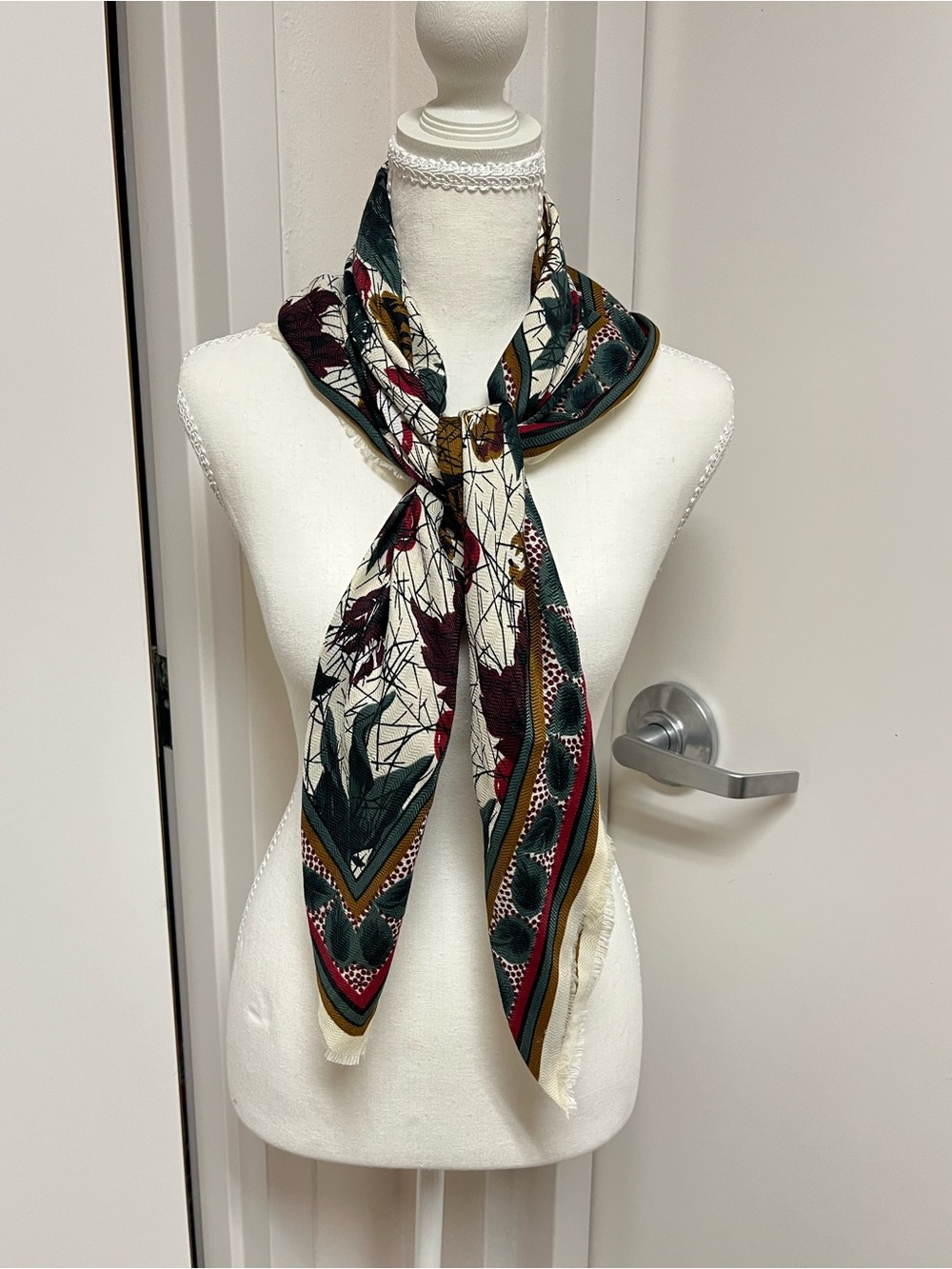 Silk-Feel Floral Pattern Scarf in Dark Green and Burgundy